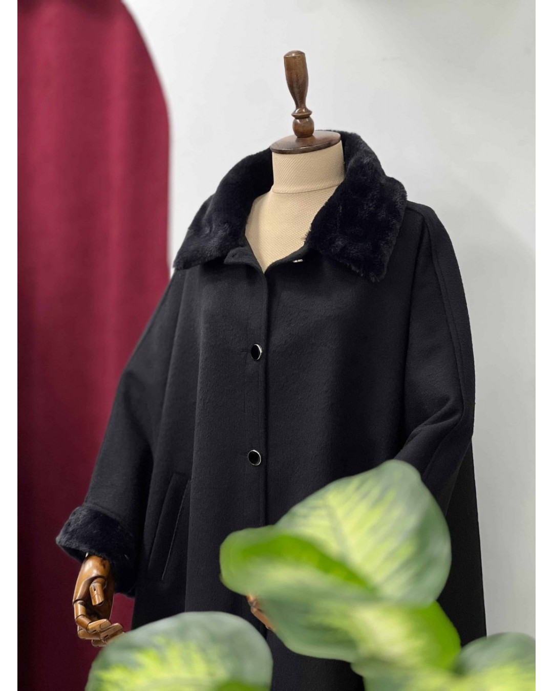 Foklu Hakim yaka Asil panço